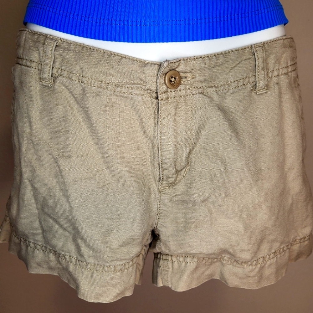 The North Face Cotton/Linen Blend A5 Khaki Shorts size 4